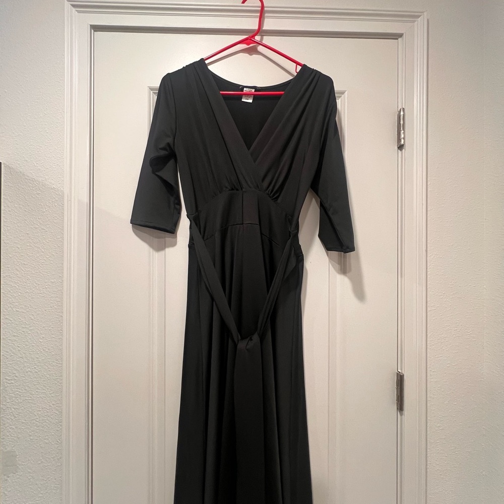 Black 3/4 sleeve Karina Margaret Dress Size S/M
